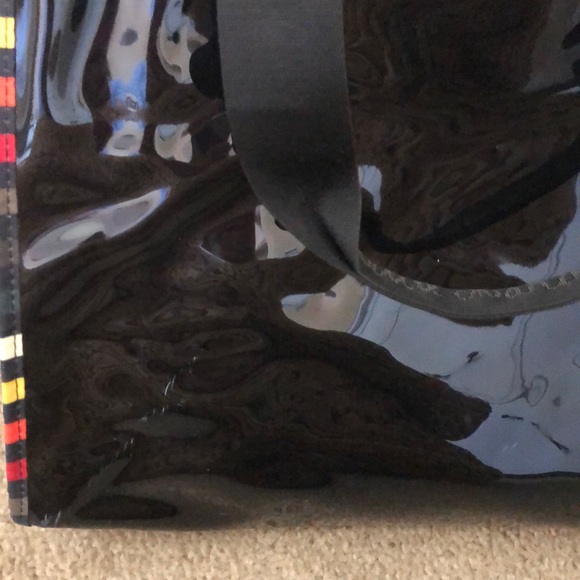 LITTLE MARCEL PLASTIC TOTE. - Picture 6 of 7